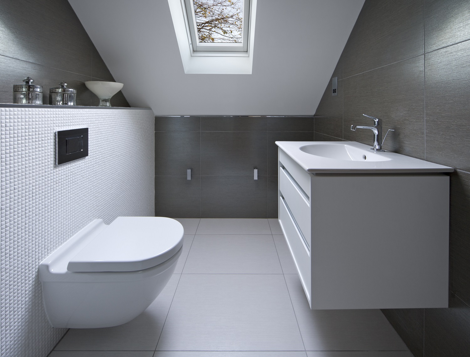 Creating Loft Bathrooms Ideas for Great Attic Bathrooms Sanctuary